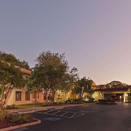 La Quinta Inn By Wyndham Austin Oltorf Buitenkant foto