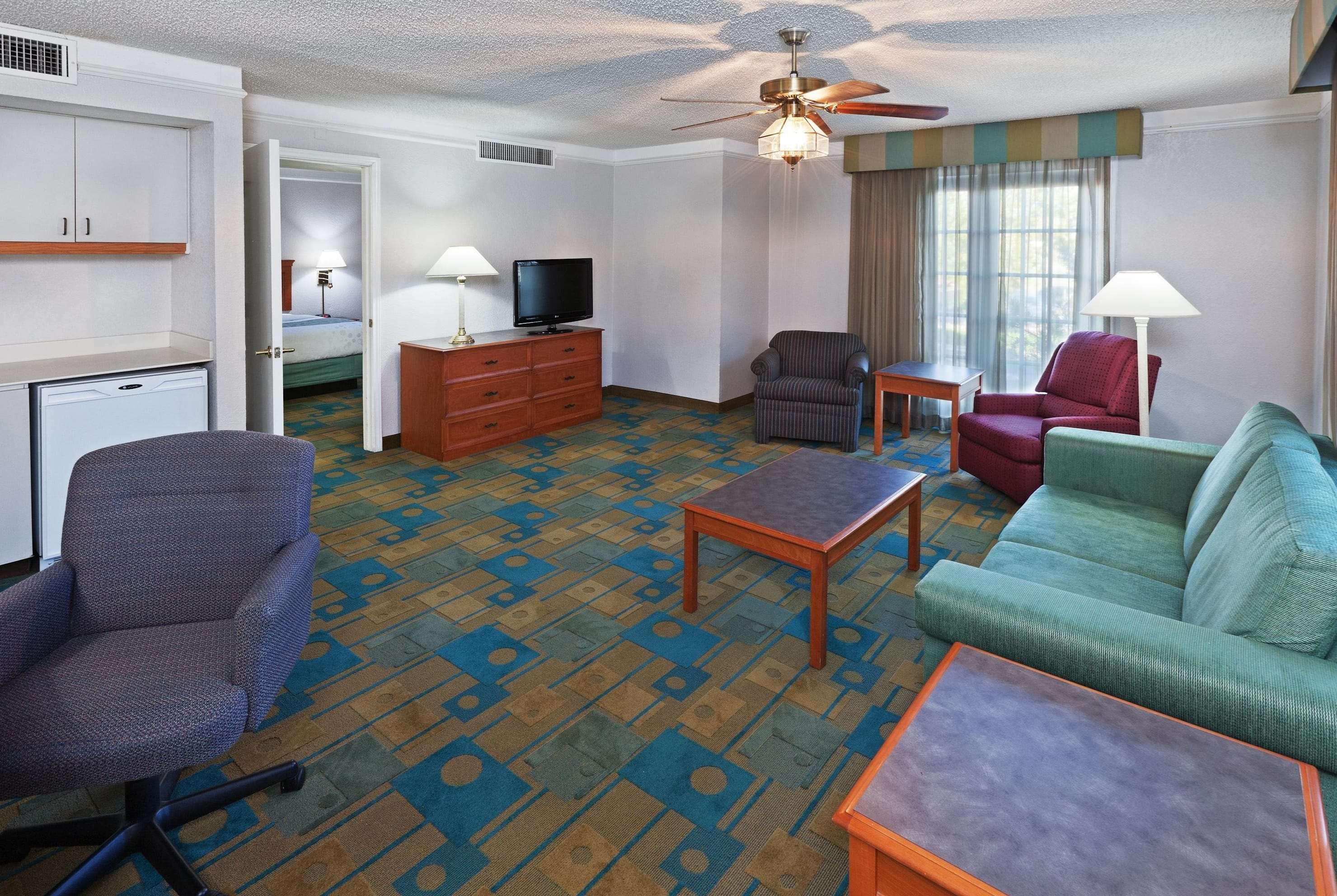 La Quinta Inn By Wyndham Austin Oltorf Buitenkant foto
