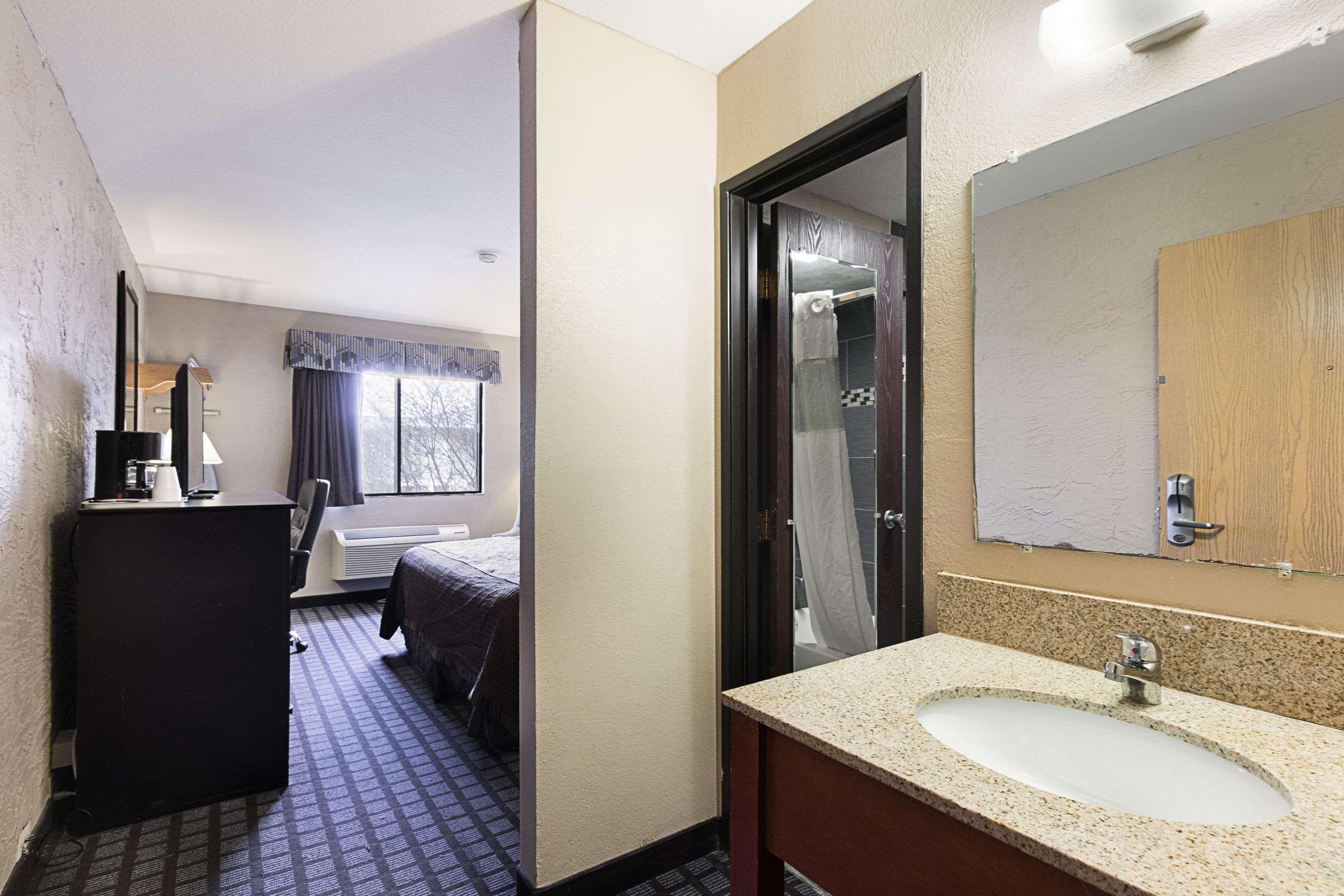 La Quinta Inn By Wyndham Austin Oltorf Buitenkant foto