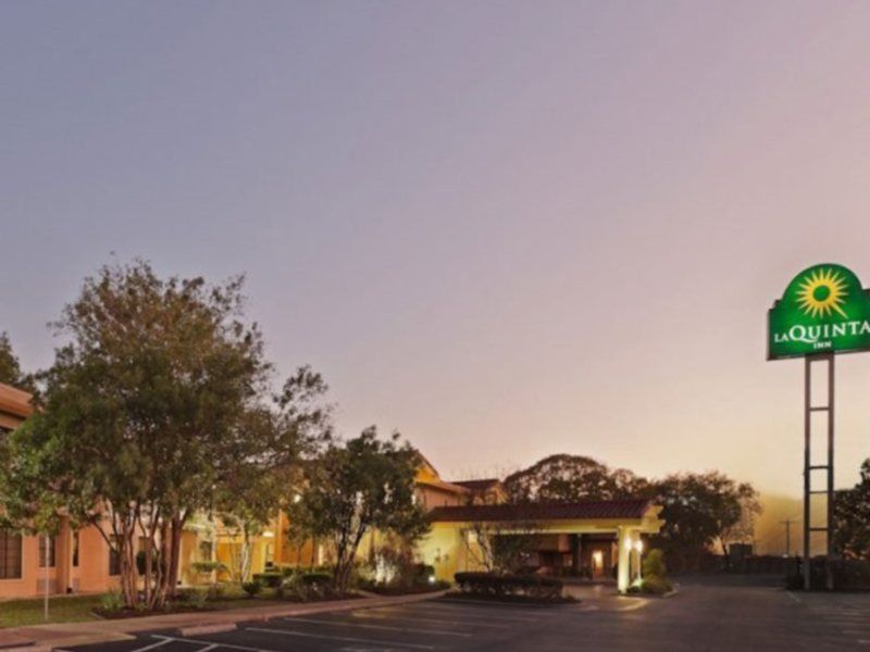 La Quinta Inn By Wyndham Austin Oltorf Buitenkant foto